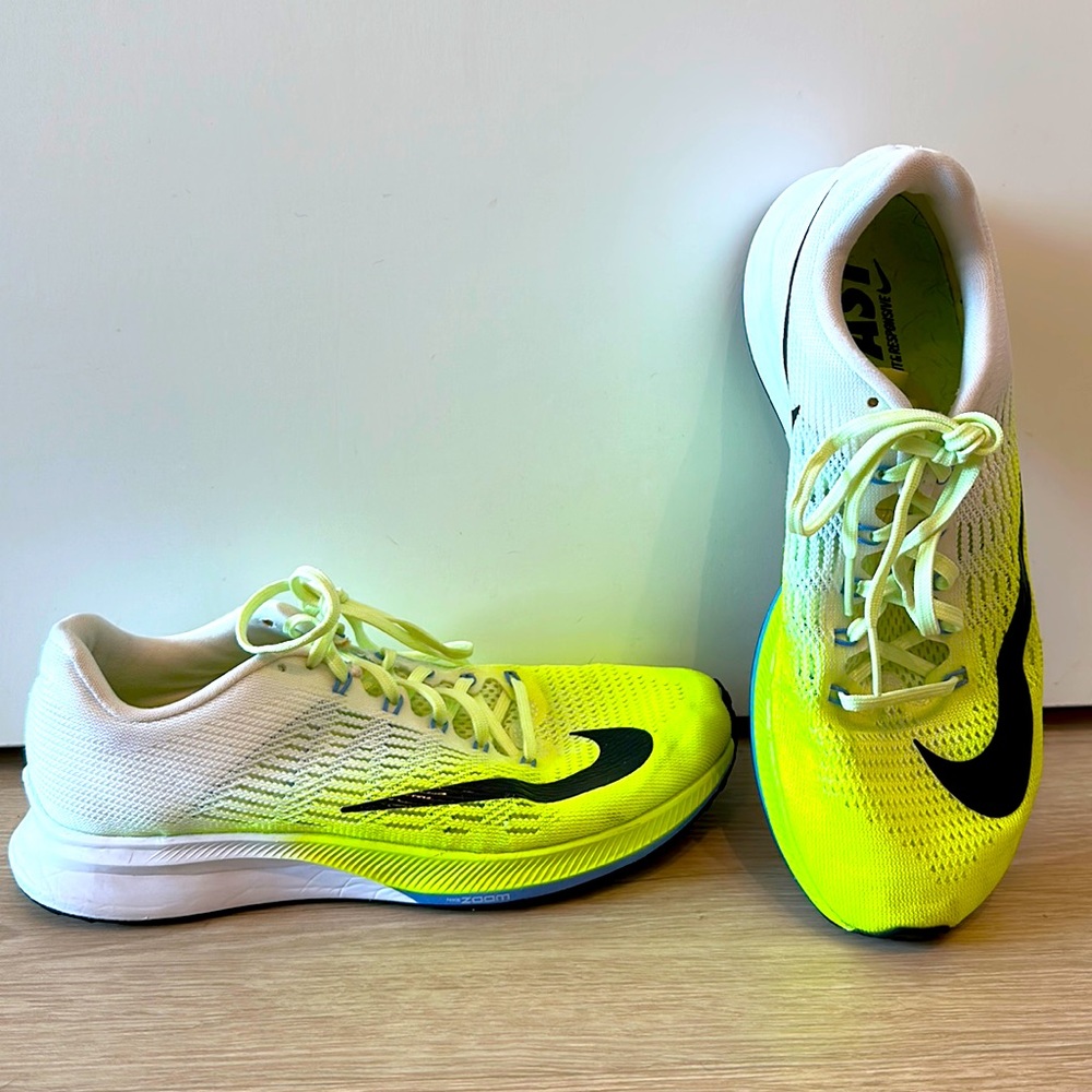 Nike RunFast Running Sneaker Womens 7